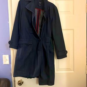 Gap trench coat